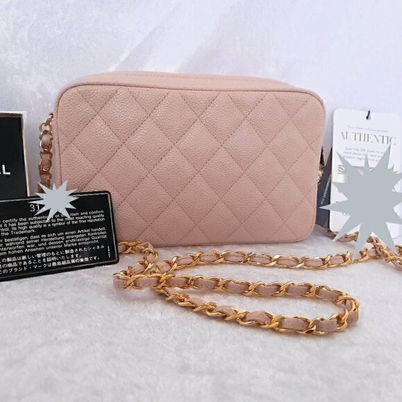CHANEL PINK CAVIAR DIAMOND 'CC' VINTAGE CAMERA BAG MINI - Picture 2 of 16